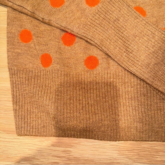 GAP Dotty Boatneck Sweater Oatmeal Beige & Orange Dot Small Tall - Picture 4 of 4